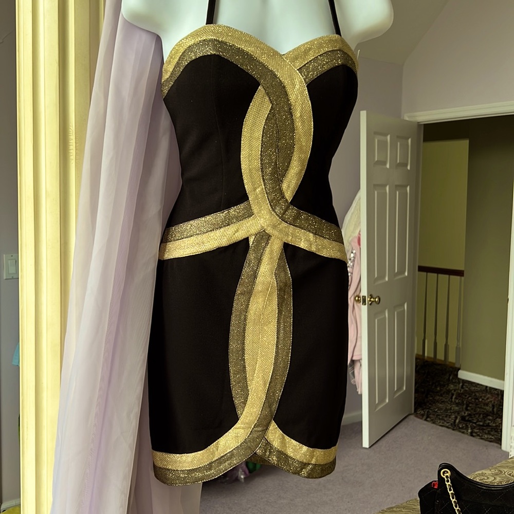Zara black size M dress